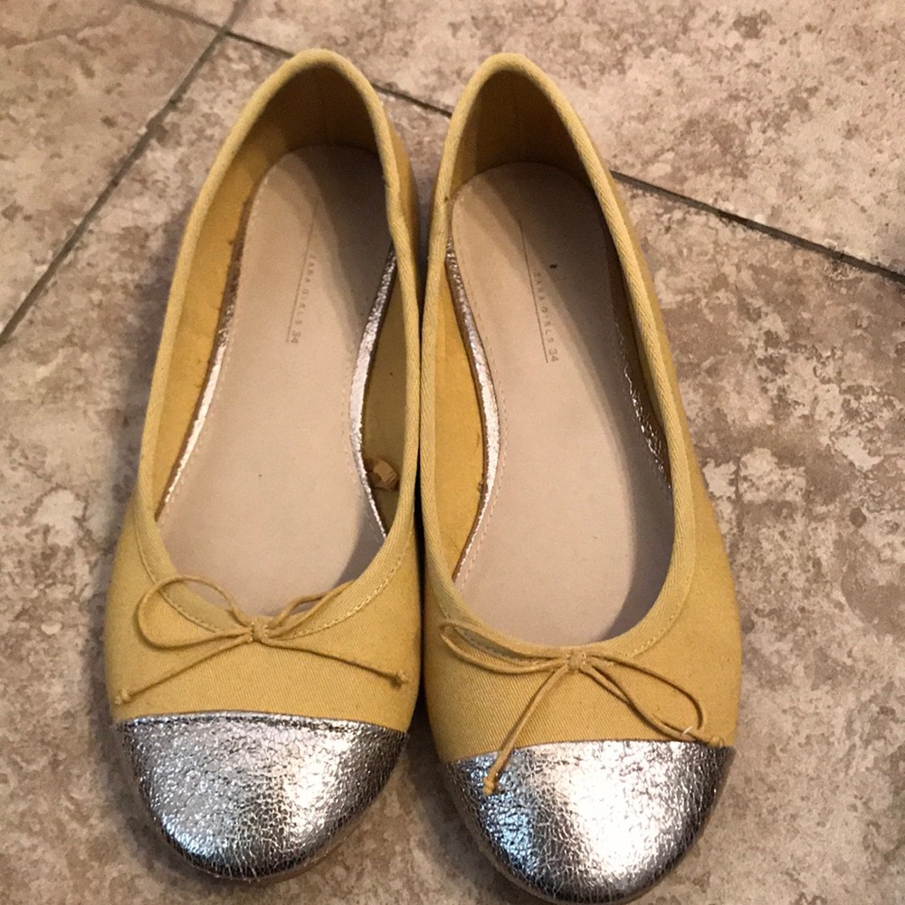 Zara Flats